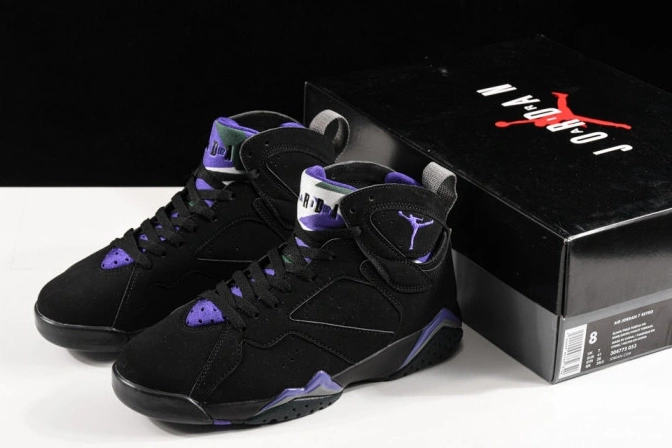 304775-053 7 Air Retro Jordan Allen Ray Bucks 0519